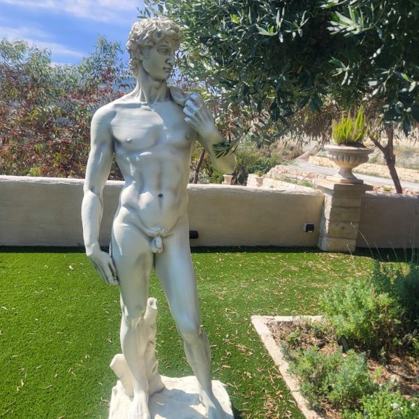 06-classical-figure